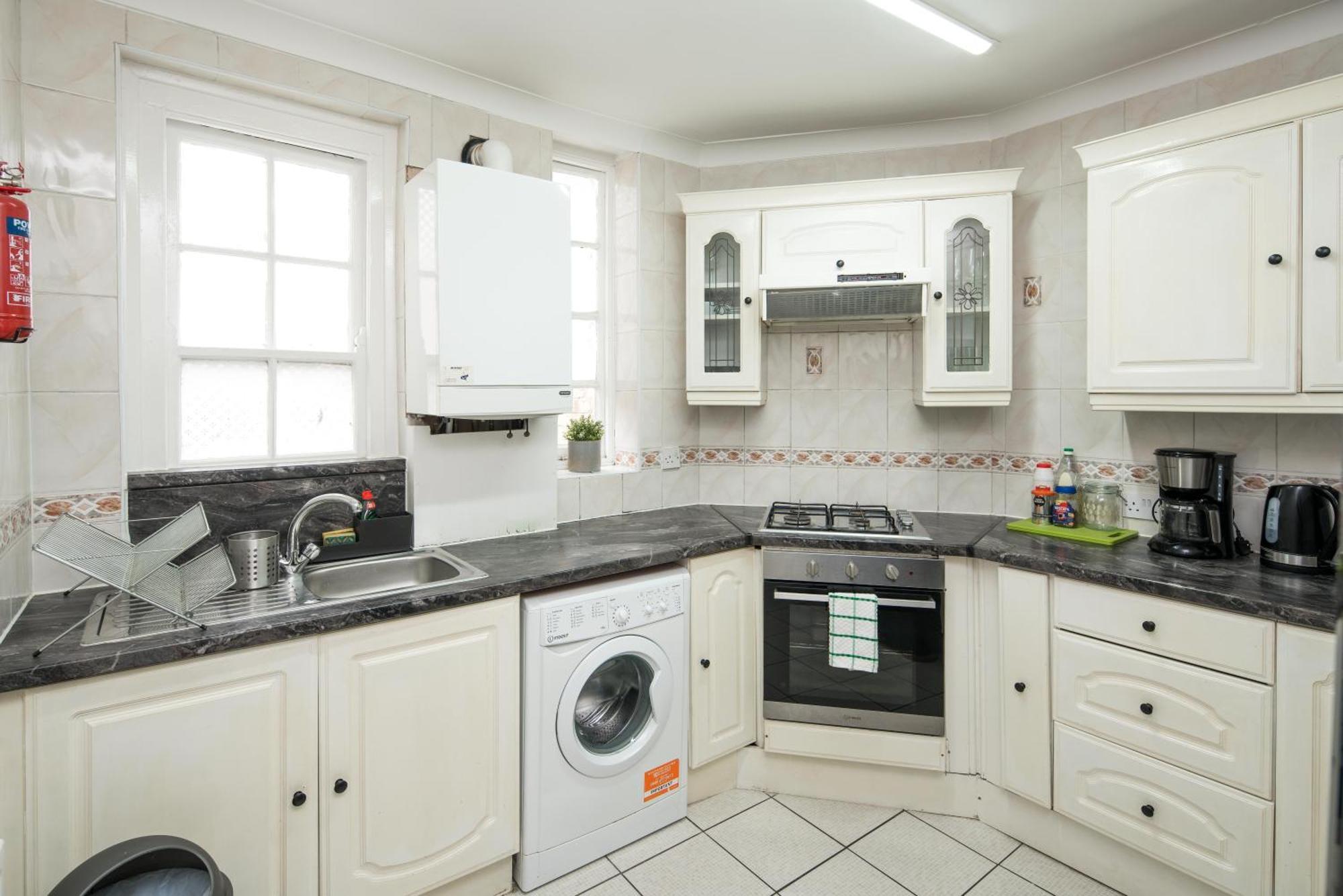 Private Double Room Shared Bathroom Near City Centre London Luaran gambar